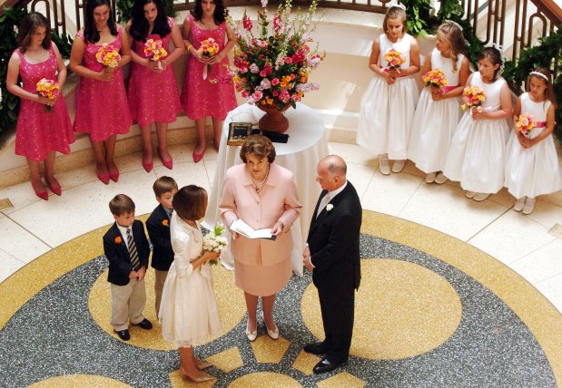 U.S. Senator Dianne Feinstein weds Oakland Mayor Jerry Brown and Anne Gust at the Rotunda Building in Oakland, CA on June 18th, 2005. (Sean Connelley/Staff Archives)