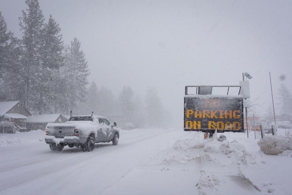 Rare blizzard batters Northern California mountains with heavy snow